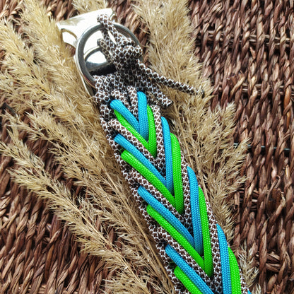 Paracord Halsband Arrow - Farben: Walnut Diamonds, Neon Green, Türkis