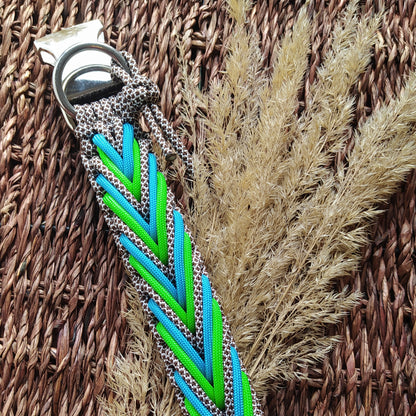 Paracord Halsband Arrow - Farben: Walnut Diamonds, Neon Green, Türkis