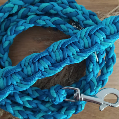 Paracord Halsband Dance - Farben: Caribbean Blue, Barby Blue, Türkis